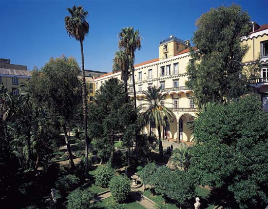 San Marcellino chiostro foto